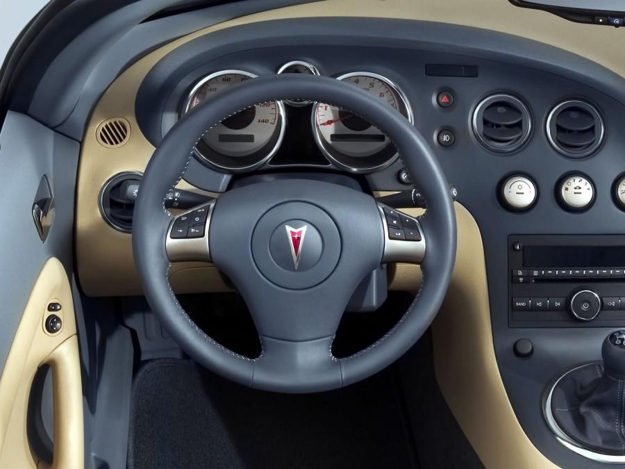 Pontiac Solstice 2006 года  (фото 71 из 126)